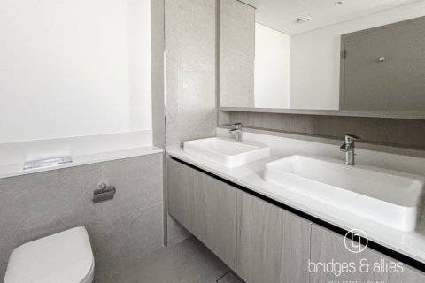 Vilă de închiriat în Dubai, EAU 4 dormitoare, 247.1 mp. №669137 - poză 11