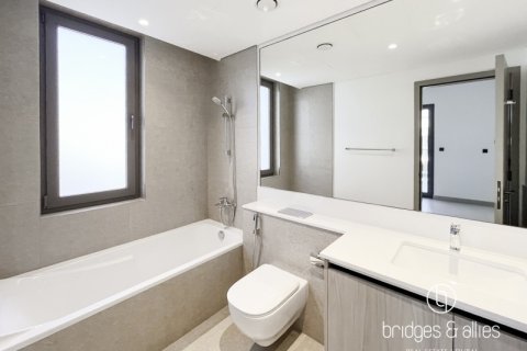 Vilă de închiriat în Dubai, EAU 4 dormitoare, 247.1 mp. №669137 - poză 13