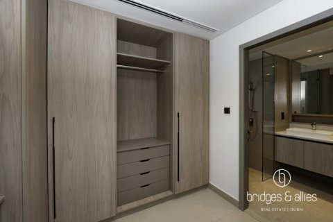 Villa te huur in Dubai, VAE 4 slaapkamers, 203.1 vr.m., nr 669136 - foto 8