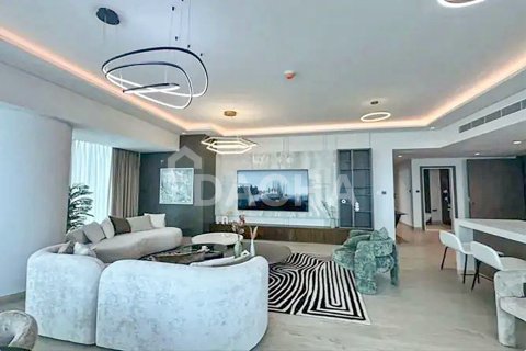 Appartamento in vendita a Jumeirah Lake Towers, Dubai, EAU 2 camere da letto, 122 mq. № 706459 - foto 2