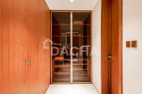 Lägenhet till försäljning i Palm Jumeirah, Dubai, UAE 2 sovrum, 156 kvm Nr. 706458 - fotografi 15