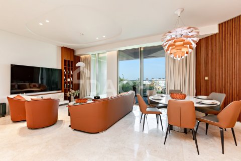 Lägenhet till försäljning i Palm Jumeirah, Dubai, UAE 2 sovrum, 156 kvm Nr. 706458 - fotografi 2
