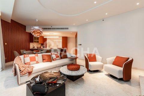Lägenhet till försäljning i Palm Jumeirah, Dubai, UAE 2 sovrum, 156 kvm Nr. 706458 - fotografi 11