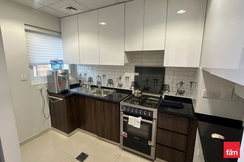 Shtëpi në qytet në Dubai, Emiratet e Bashkuara Arabe 3 dhoma gjumi, 137.2 m2. № 669904 - Foto 7