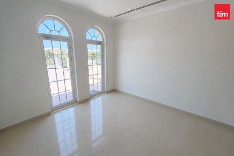 Vila u Jumeirah Park, Dubai, UAE 4 spavaćih soba, 510.3 m2 Br. 763789 - fotografija 26