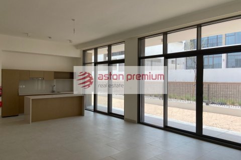Vila u gradu Al Furjan, Dubai, UAE 4 spavaće sobe, 620 m2 Br. 670372 - Slika 1