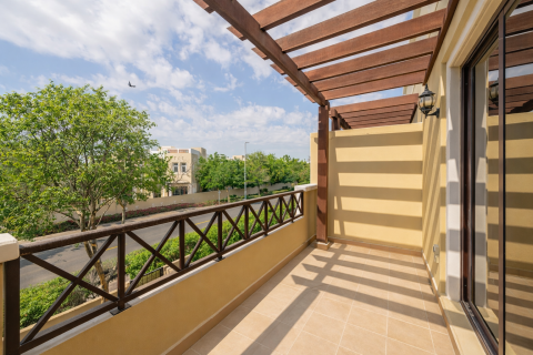 Vila u gradu Mudon, Dubai, UAE 4 spavaće sobe, 311.97 m2 Br. 749060 - Slika 17