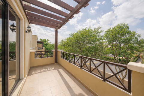 Vila u gradu Mudon, Dubai, UAE 4 spavaće sobe, 311.97 m2 Br. 749060 - Slika 16