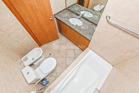 Dzīvoklis Jumeirah Lake Towers, Dubaijā, AAE 3 istabas, 265 m2 Nr. 726935 - attēls 18