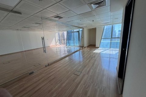 Офис Джумейра Лейк Тауэрс, Дубай, БАӘ-да 110 м² № 726933 - фото 7