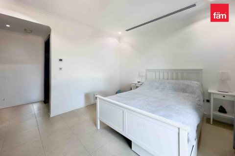 Villa à louer à Dubai, EAU 3 chambres, 507.6 m2 № 661745 - photo 13