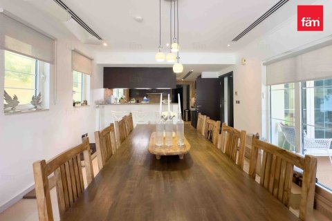 Villa à louer à Dubai, EAU 3 chambres, 507.6 m2 № 661745 - photo 5