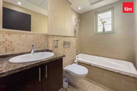 Villa à louer à Dubai, EAU 3 chambres, 507.6 m2 № 661745 - photo 18