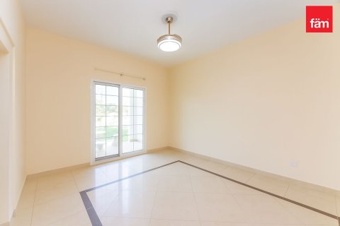 Villa til leje i Dubai, UAE 4 soveværelser, 635.9 kvm № 661747 - foto 17