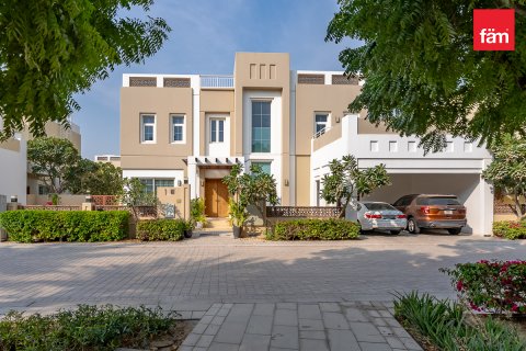 Villa til leje i Dubai, UAE 4 soveværelser, 635.9 kvm № 661747 - foto 23