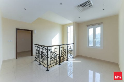 Villa til leje i Dubai, UAE 4 soveværelser, 635.9 kvm № 661747 - foto 9