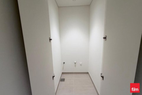 Apartemen di Dubai, UEA 1 kamar tidur, 117 m2 nomor 661741 - foto 8