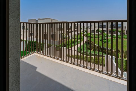 Shtëpi në qytet në Dubai Land, Dubai, Emiratet e Bashkuara Arabe 3 dhoma gjumi, 161 m2. № 726437 - Foto 8