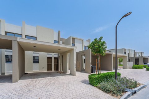 Shtëpi në qytet në Dubai Land, Dubai, Emiratet e Bashkuara Arabe 3 dhoma gjumi, 161 m2. № 726437 - Foto 21