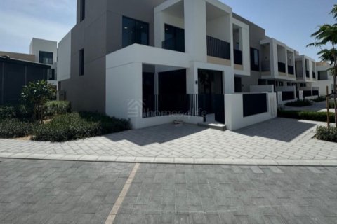Willa do wynajęcia w Arabian Ranches 3, Dubai, ZEA 4 sypialnie, 146 mkw., nr 726433 - zdjęcie 10