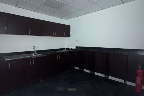 Oficina en alquiler en Business Bay, Dubai, EAU 371.6 m2 № 642406 - foto 11