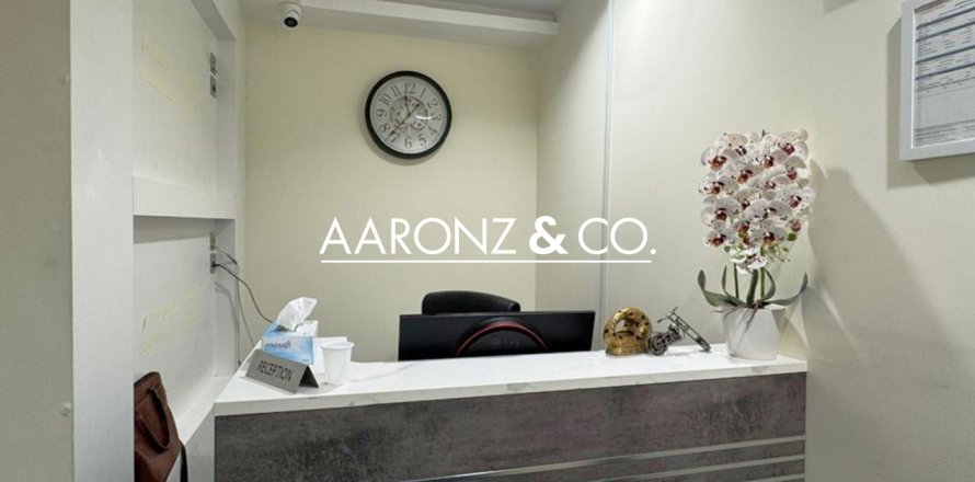 Kantor di Business Bay, Dubai, UEA 65 m2 nomor 642409