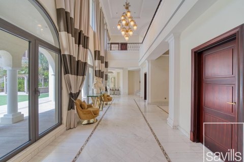 Villa in Palm Jumeirah, Dubai, UAE 6 bedrooms, 1393.17 sq.m. № 747133 - photo 6