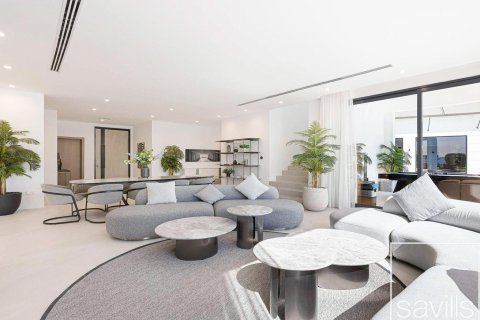 Villa para arrendamento em Palm Jumeirah, Dubai, EAU 7 quartos, 1246.39 m2 № 747491 - foto 11