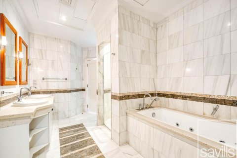 Willa do wynajęcia w Palm Jumeirah, Dubai, ZEA 6 sypialnie, 1245.27 mkw., nr 747490 - zdjęcie 23