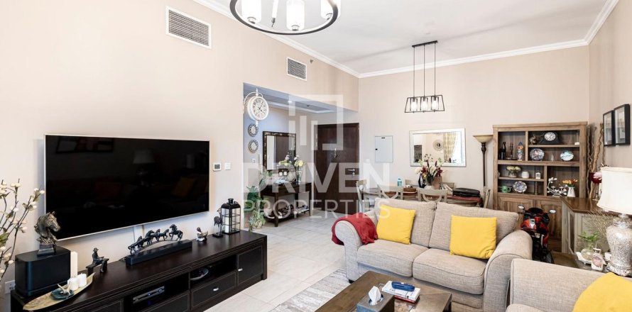 Leilighet i Al Furjan, Dubai, Emiratene 2 soverom, 134 kvm nr. 682865