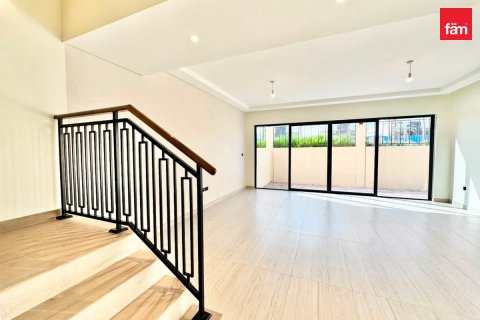 Rumah bandar di Dubai, UAE 3 bilik tidur, 219.6 meter persegi № 766686 - foto 2