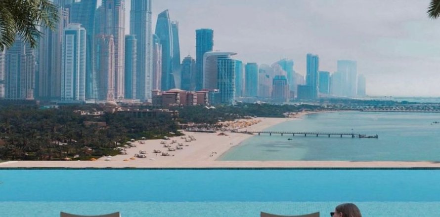 Apartament në Palm Jumeirah, Dubai, Emiratet e Bashkuara Arabe 4 dhoma gjumi, 1412.3 m2. № 754980