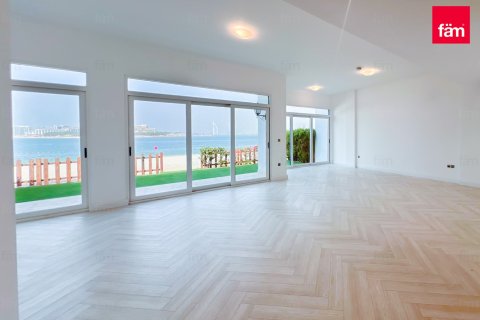 Villa in affitto a Palm Jumeirah, Dubai, EAU 5 camere da letto, 263.8 mq. № 754982 - foto 3