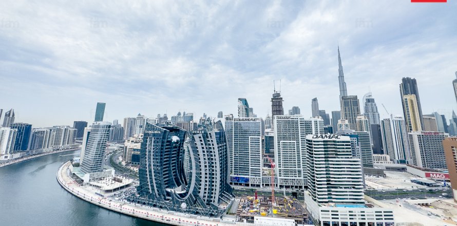 Business Bay, Dubai, संयुक्त अरब अमीरात में पैंटहाउस, 2 बेडरूम, 188.7 वर्ग मीटर, संख्या 713006