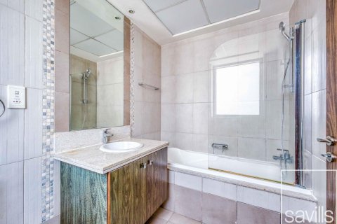Apartemen di Business Bay, Dubai, UEA 2 kamar tidur, 154.87 m2 nomor 747914 - foto 11