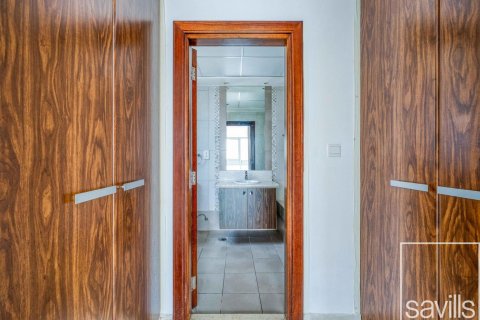 Apartemen di Business Bay, Dubai, UEA 2 kamar tidur, 154.87 m2 nomor 747914 - foto 10