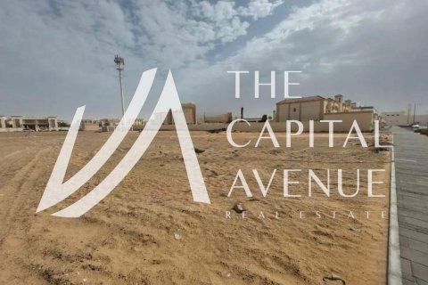 Müüa maa asukohaga Mohamed Bin Zayed City, Abu Dhabi, AÜE: 3836 m² Nr 652862 - pilt 2