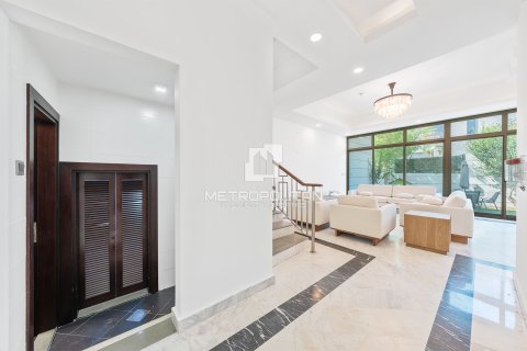 Снять в аренду виллу в Al Furjan, Дубай, ОАЭ 4 спальни, 225м2, № 664443 - фото 11