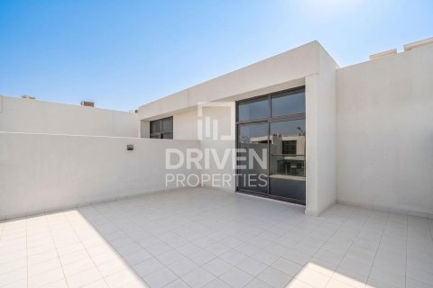 Townhouse in Dubai, UAE 3 bedrooms, 151.8 sq.m. № 767784 - photo 19