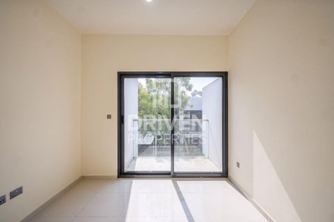 Townhouse in Dubai, UAE 3 bedrooms, 151.8 sq.m. № 767784 - photo 9
