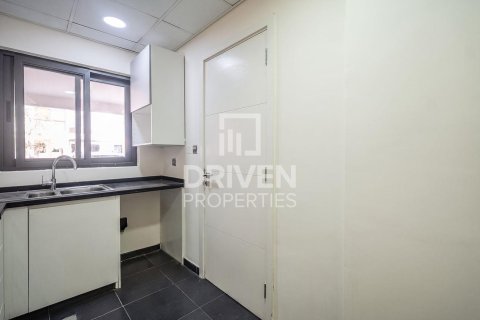 Townhouse in Dubai, UAE 3 bedrooms, 151.8 sq.m. № 767784 - photo 4