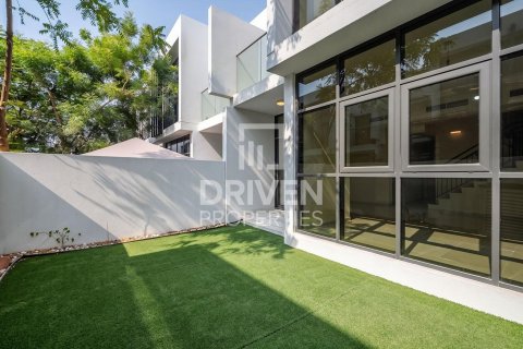 Townhouse in Dubai, UAE 3 bedrooms, 151.8 sq.m. № 767784 - photo 22