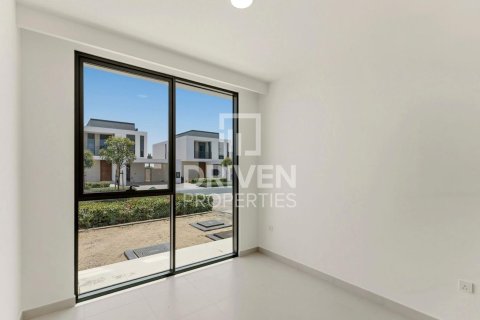Villa til leie i Dubai South (Dubai World Central), Dubai, Emiratene 4 soverom, 596.81 kvm Nr. 768255 - Foto 5