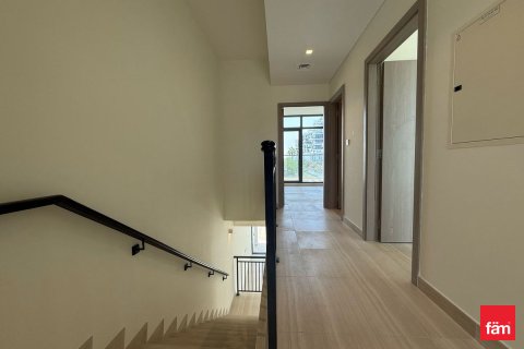 Таунхаус Дубай, БАӘ-да 4 жатын бөлмелер, 228.7 м² № 722103 - фото 3