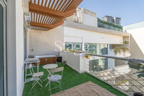 Apartemen di Jumeirah Village Circle, Dubai, UEA 1 kamar tidur, 75 m2 nomor 639017 - foto 13