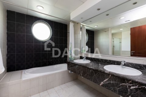 Villa til salg i Jumeirah Islands, Dubai, UAE 4 soveværelser, 488 kvm № 706529 - foto 19