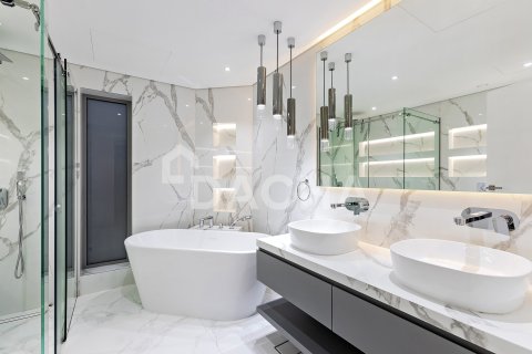 Jumeirah Islands, Dubai, UAE의 판매용 빌라 침실 5개, 1303제곱미터 번호 706546 - 사진 24