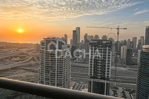 Jumeirah Lake Towers, Dubai, संयुक्त अरब अमीरात में अपार्टमेंट, 1 बेडरूम, 70 वर्ग मीटर, संख्या 706527
