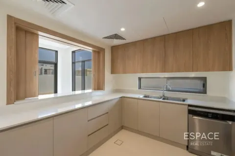 Rumah bandar di Dubai South (Dubai World Central), UAE 4 bilik tidur, 306 meter persegi № 737821 - foto 5