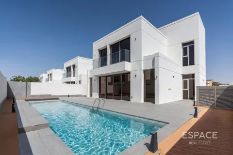 ویلا در Jumeirah Park، Dubai ، امارات متحده عربی 5 خوابه ، 557 متر مربع.  شماره 737824